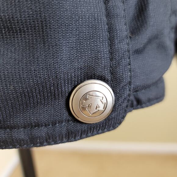 Vintage Descente Ski Jacket, Size 8US, Women's Coat, Black, Water-Resistant RARE - Picture 10 of 16